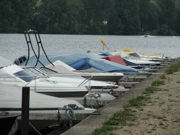 Poses et le chemin de halage 20050914%20026